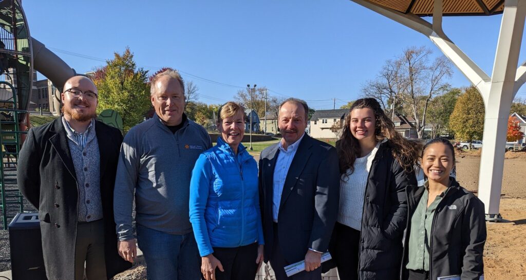 Solar Forma SBDC and Ideadvance